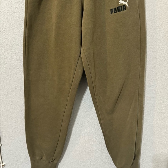 PUMA Green Big Boy Athletic Embroidery Logo Two Front Pockets Pants Joggers Sz S - Picture 3 of 12